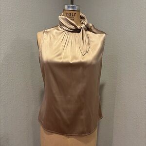 St. John- SZ S Beige Satin Sleeveless Blouse